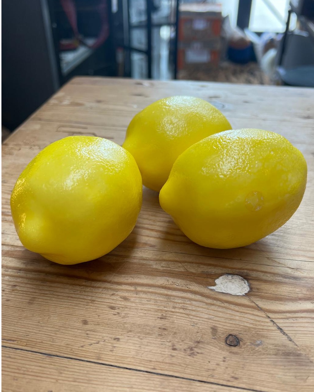 Artificial Lemon