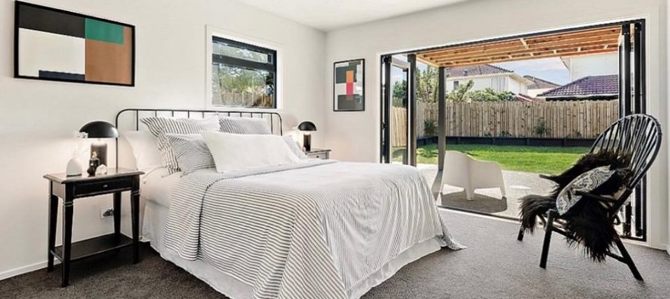 Black and white bedroom