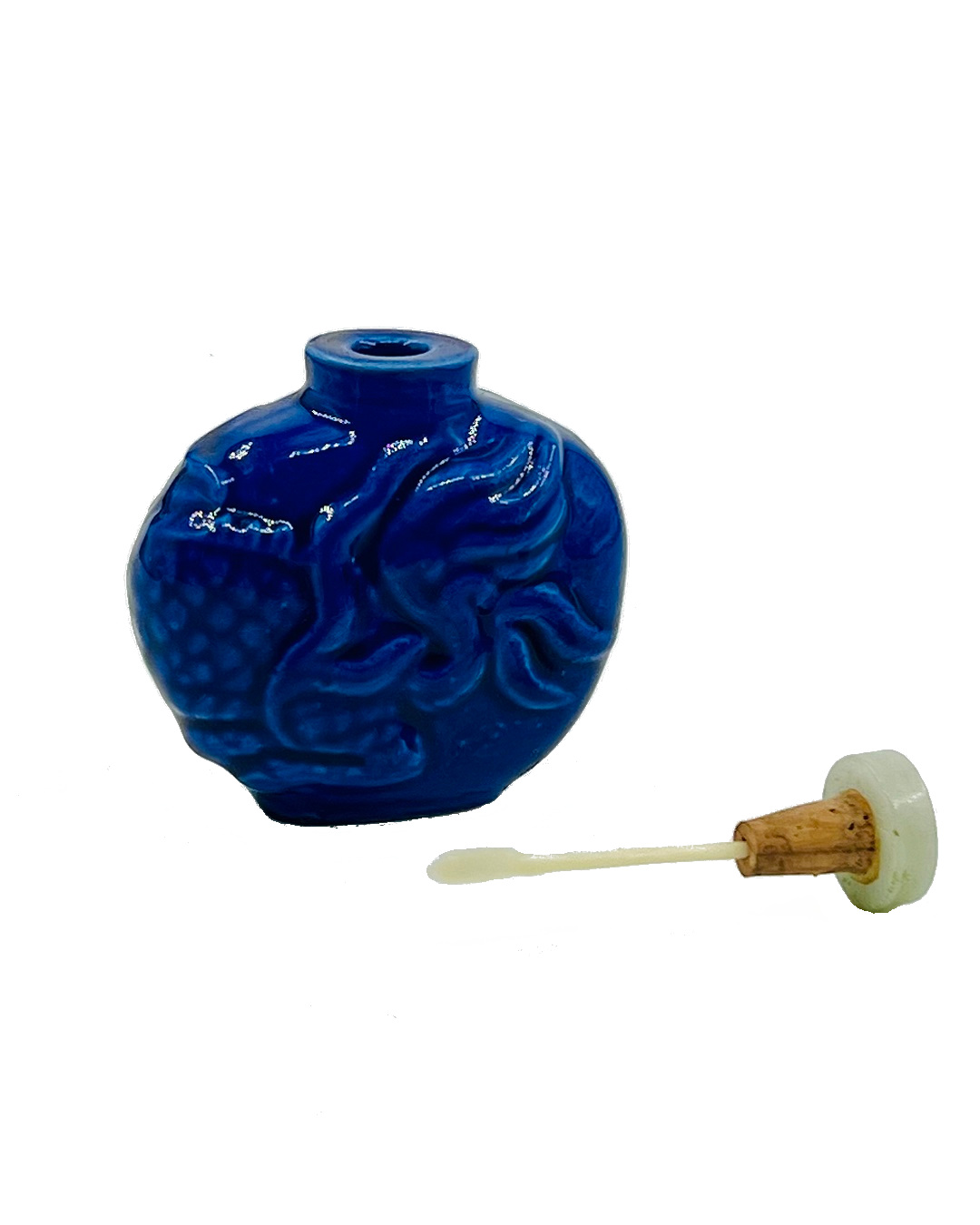 Chinese opal snuff bottle