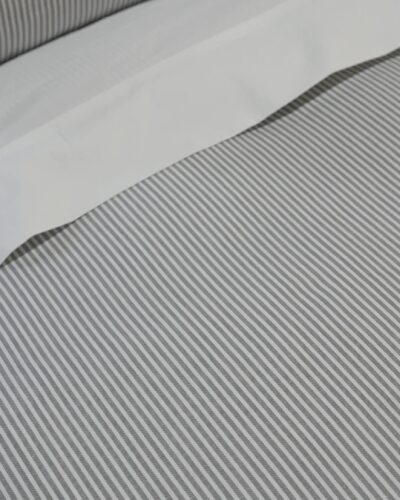 Black stripe bedding