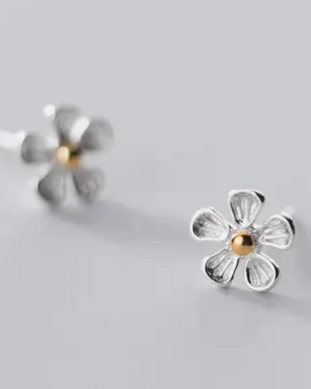 Sterling silver flower earrings studs