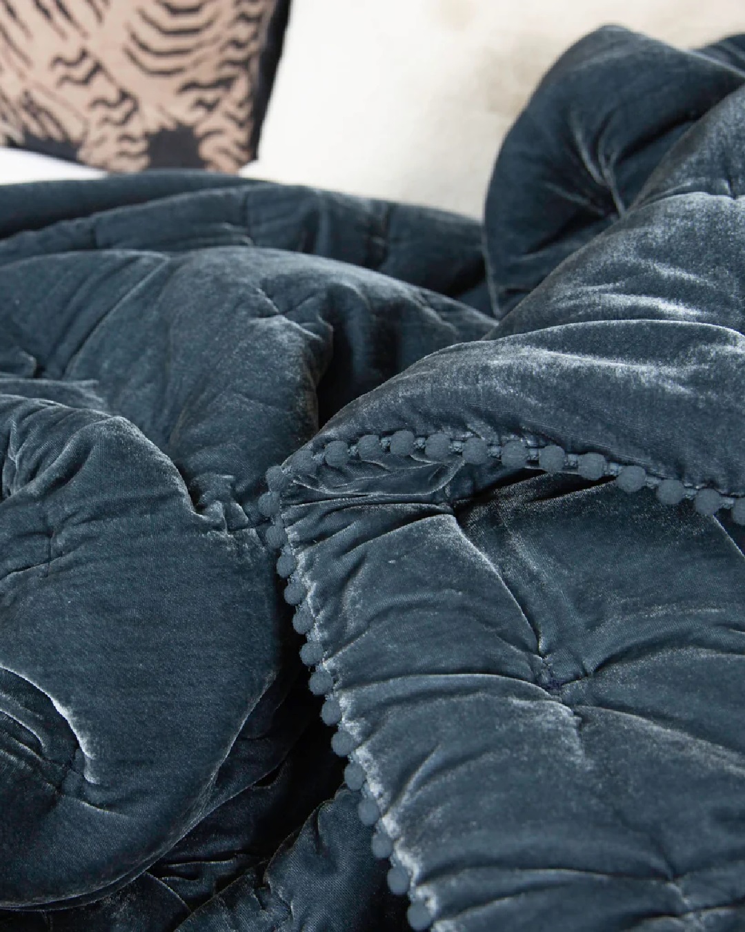 Blue velvet comforter