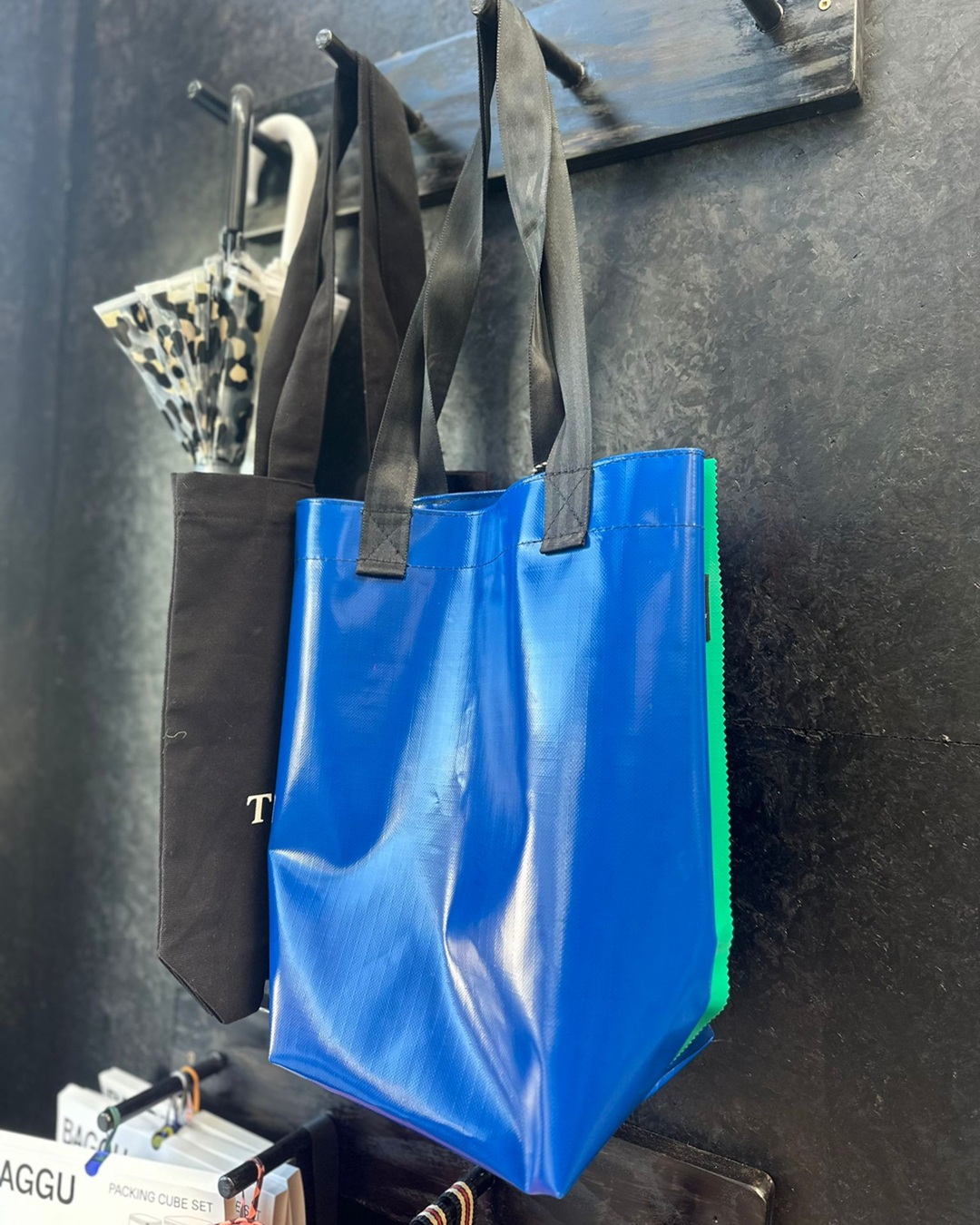 Daily Do-Gooder Bag Blue and Green