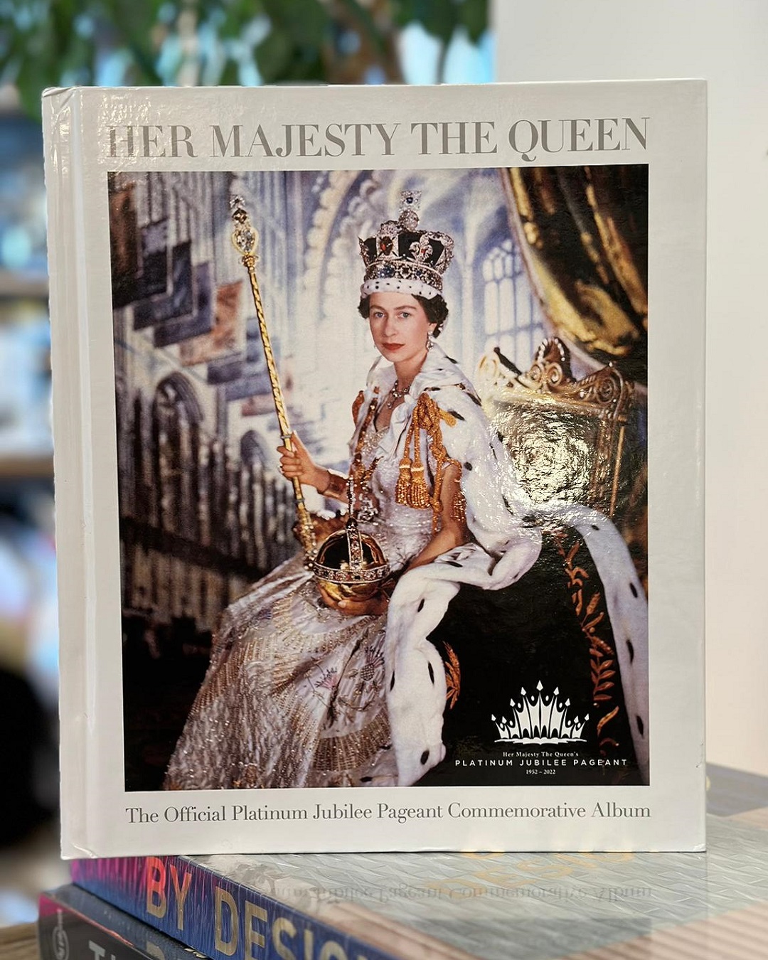 Her majesty the queen book