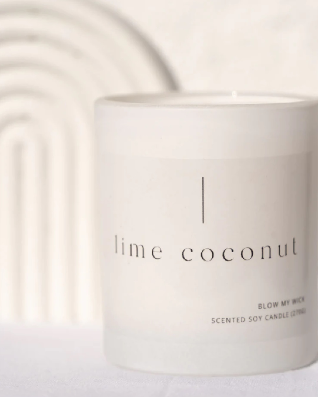 Lime and coconut candle