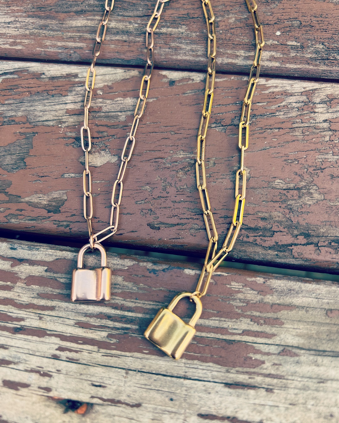 Padlock chain gold necklace