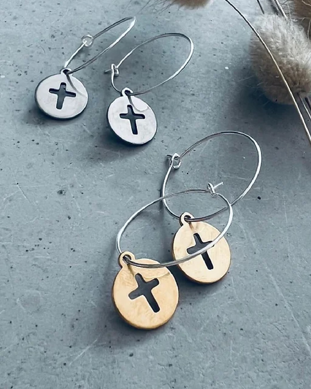 Pascha Disc Earrings Silver Made By Twigg