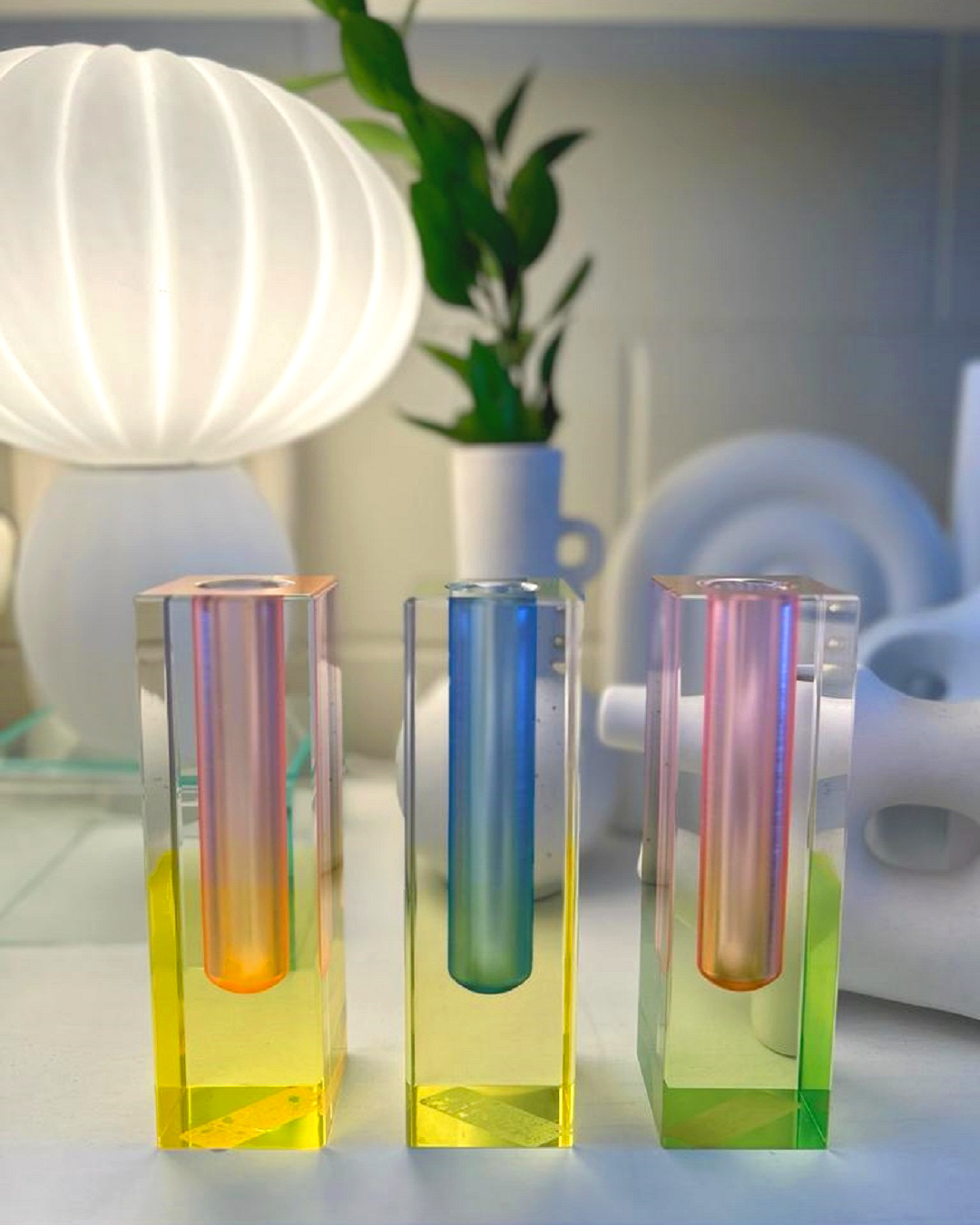 Pillar vases in varios colours