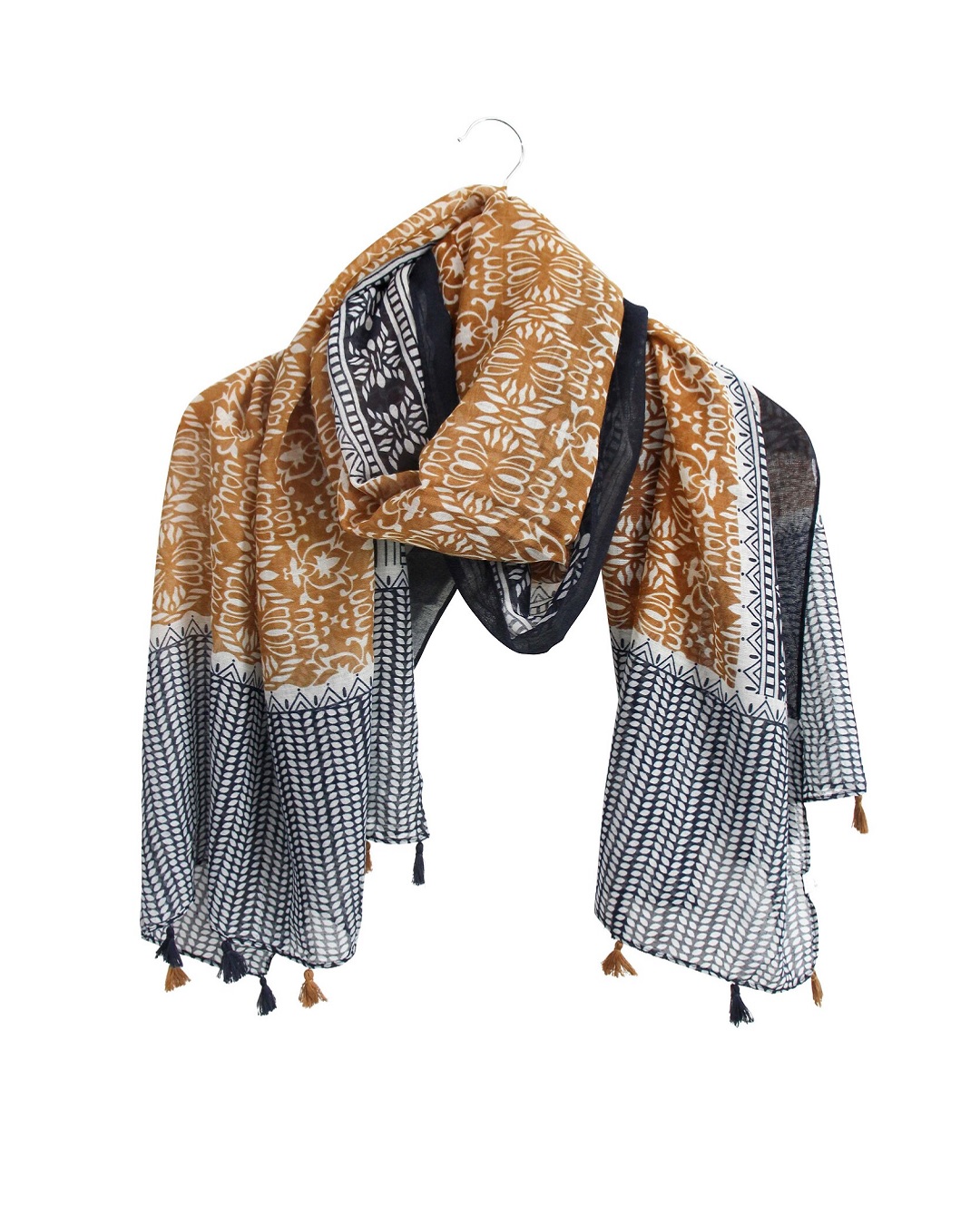 Blue and brown pattern scarf