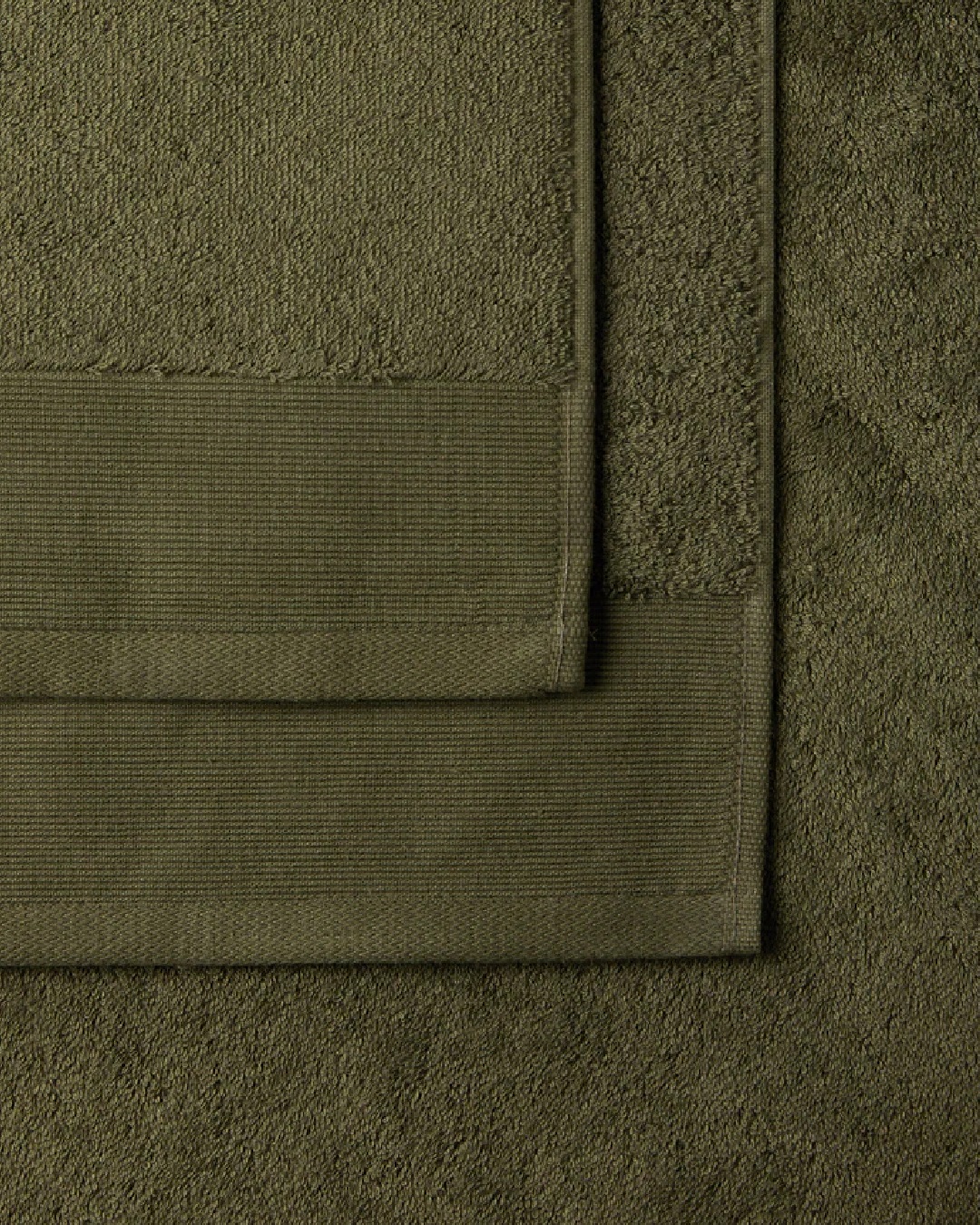 Vida organic olive bathroom towels