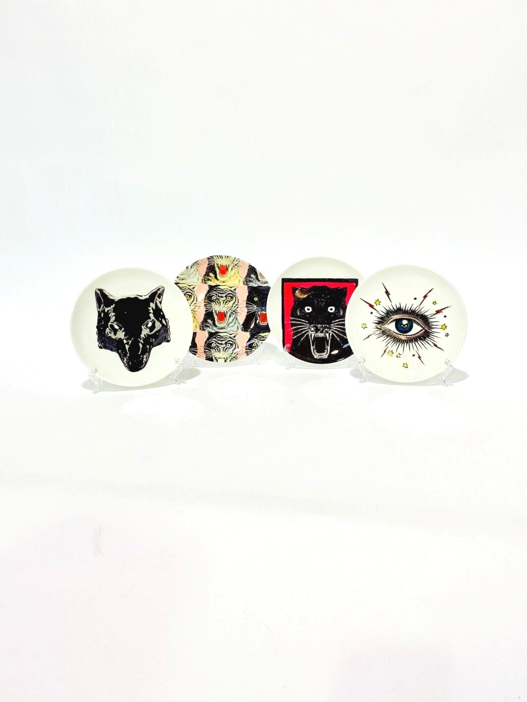 Ceramic animal wall plates