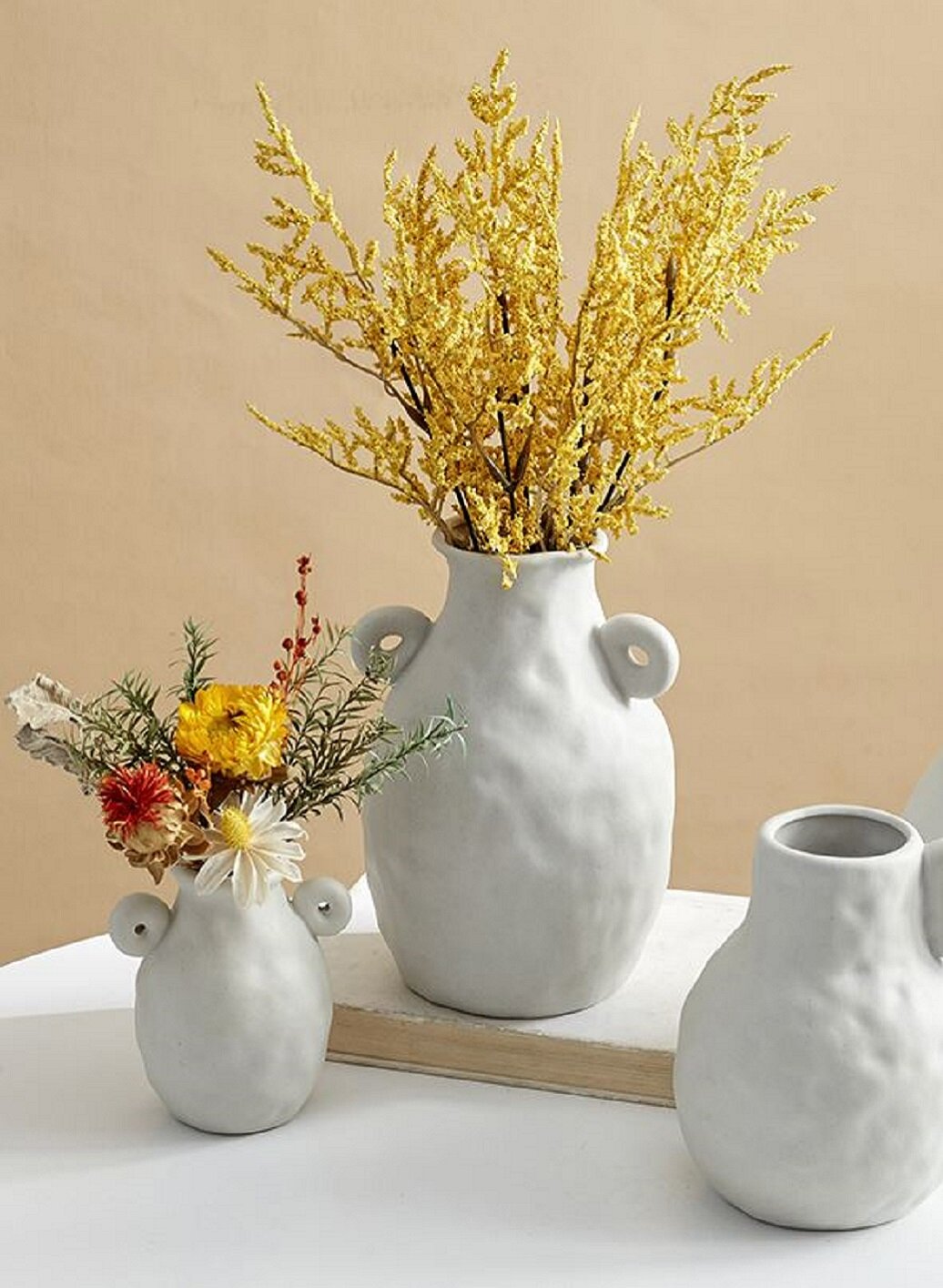 Mama urn vase