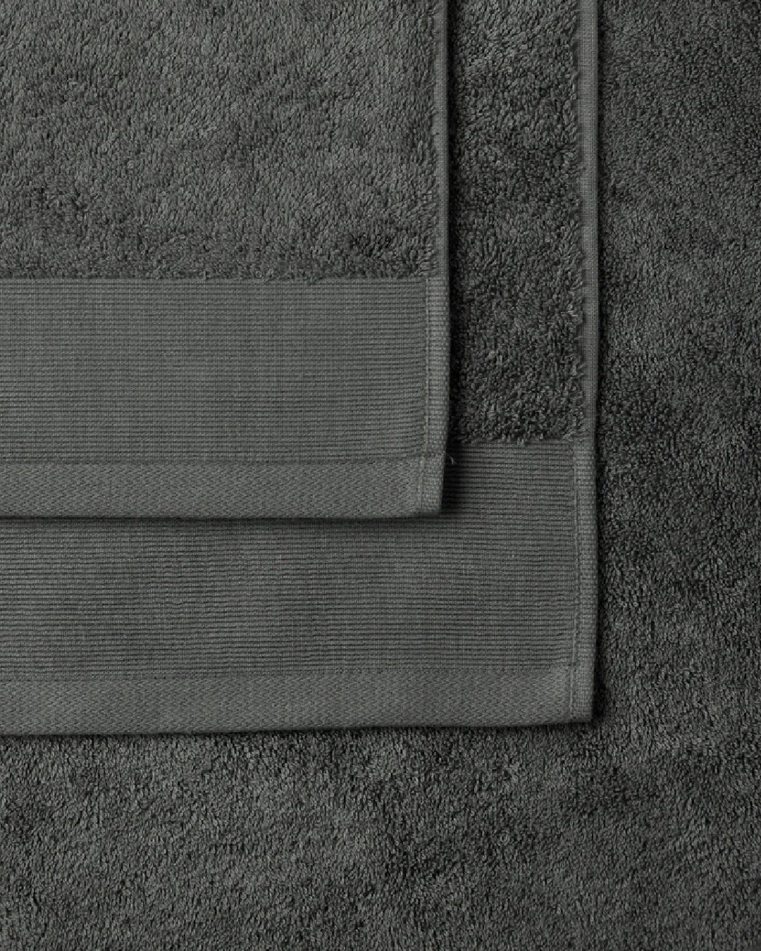 Vida organic charcoal bathroom towels